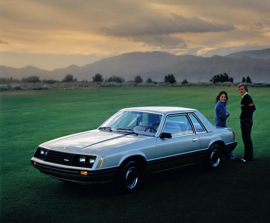  Ford Mustang Coupe 1979 года  (фото 2 из 10)